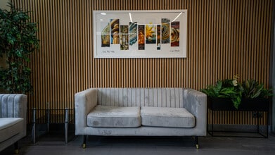 145 Washway Rd, Sale à louer Photo de l’immeuble– Image 2 sur 6