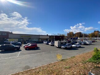 Plus de détails pour 53-79 Springfield St., Agawam, MA - Local commercial à louer
