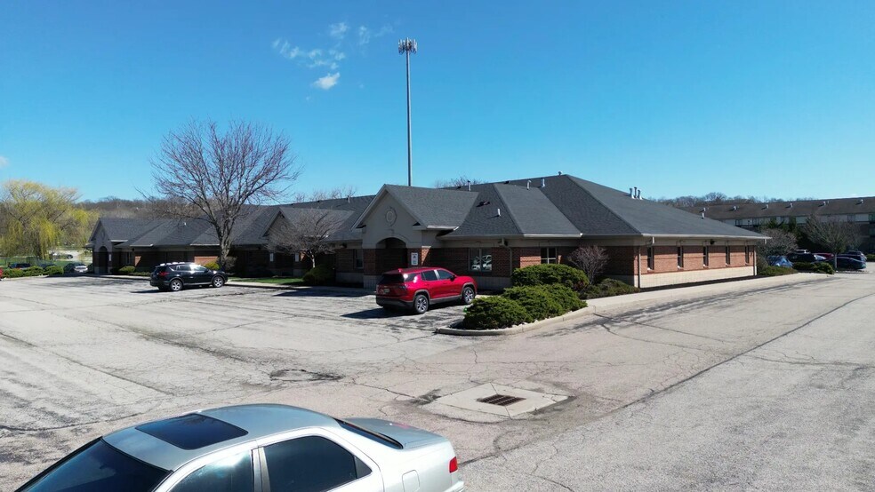 5900 West Chester Rd, West Chester, OH à louer - Photo de l’immeuble – Image 2 sur 28