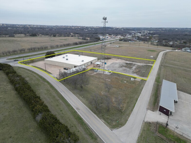 14485 S Highway 377, Fort Worth, TX à louer - Photo de l’immeuble – Image 2 sur 11