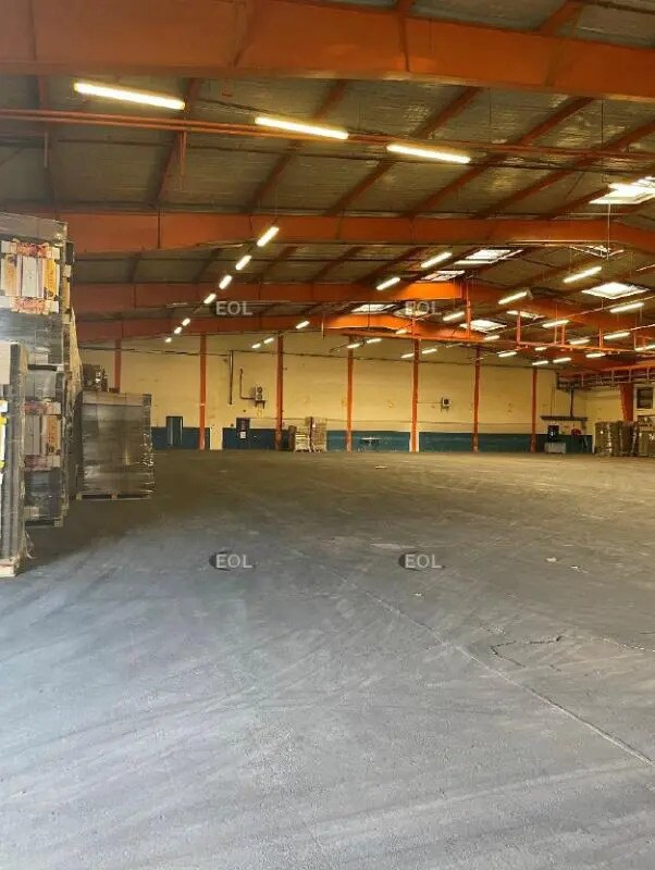 Plus de détails pour Industriel/Logistique à louer
