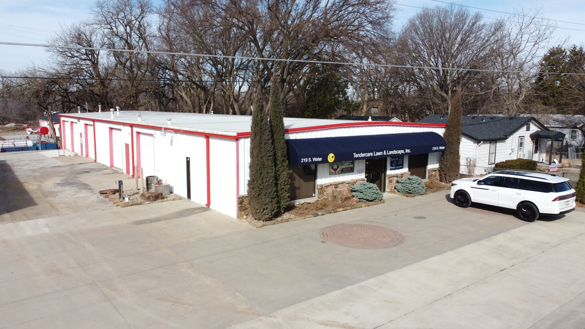 DERBY OFFICE/WAREHOUSE + HOME portefeuille de 1 biens à vendre sur LoopNet.fr Photo principale– Image 1 sur 10