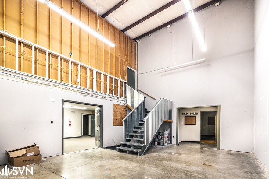 125 Macarthur Ct, Nicholasville, KY à louer - Photo de l’immeuble – Image 3 sur 31