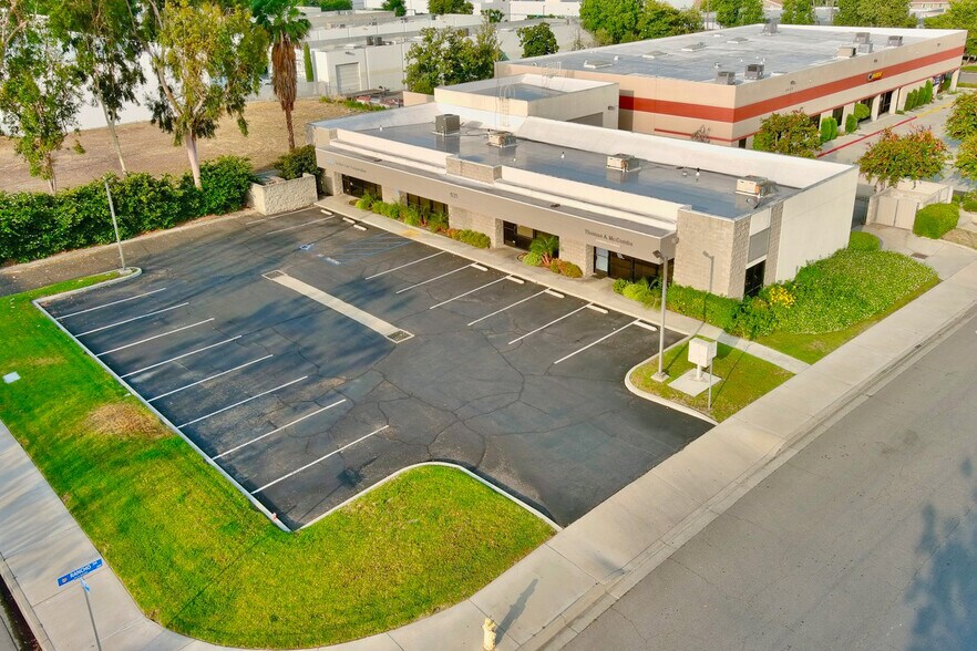 631 New Jersey St, Redlands, CA à vendre - Photo de l’immeuble – Image 2 sur 6