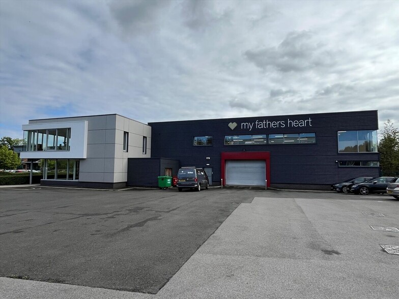 Broadfield Ct, Sheffield à vendre - Photo de l’immeuble – Image 3 sur 5