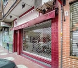 Fachada local