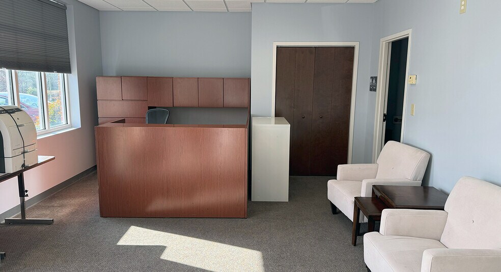 5400 Glenside Dr, Richmond, VA à louer - Photo intérieure – Image 2 sur 9