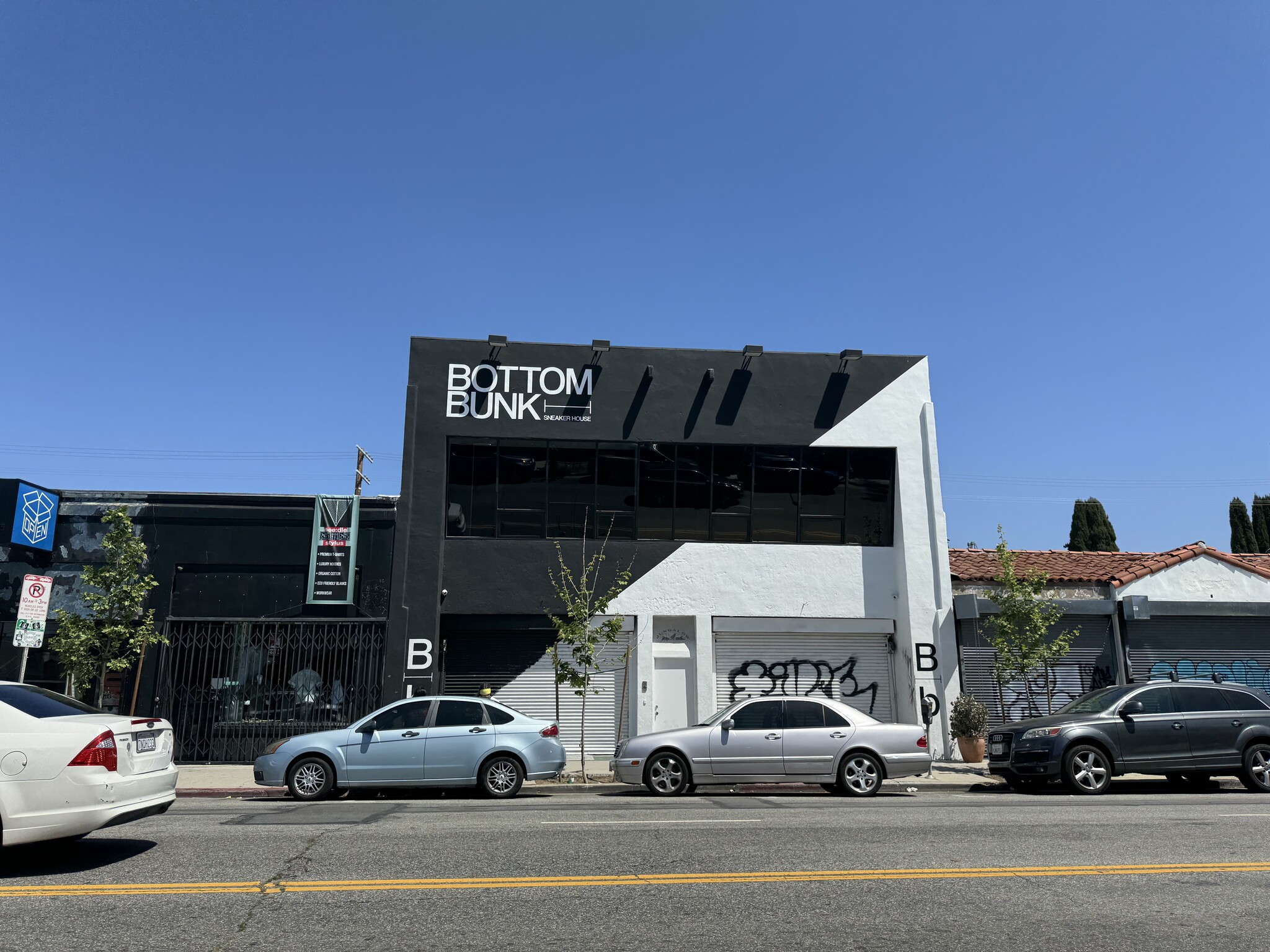 7519-7521 Melrose Ave, Los Angeles, CA à louer Photo de l’immeuble– Image 1 sur 15
