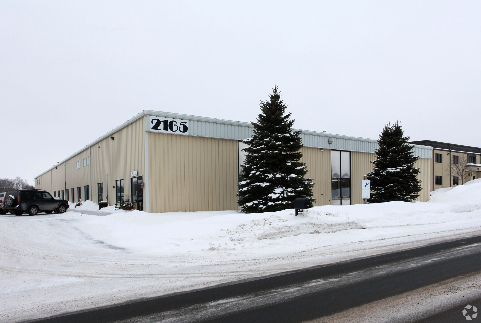 2165 Daniels St, Long Lake, MN à louer Photo principale– Image 1 sur 7
