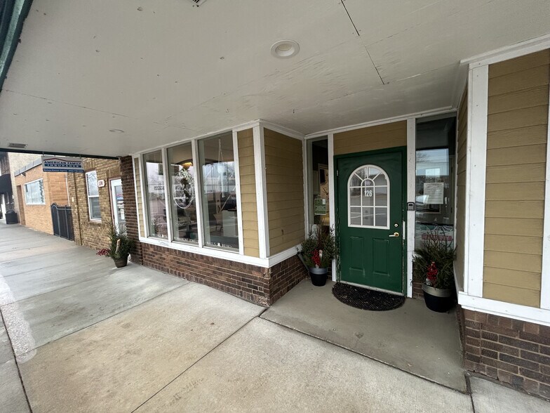 126 Main St N, Lonsdale, MN à vendre - Photo de l’immeuble – Image 2 sur 7