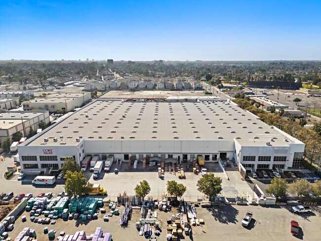 Plus de détails pour 1160-1190 N Anaheim Blvd, Anaheim, CA - Industriel/Logistique à louer