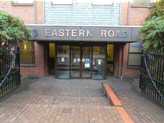 Plus de détails pour 3-5 Eastern Rd, Romford - Bureau à louer