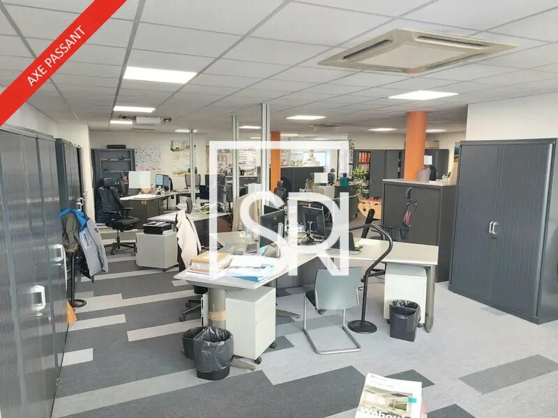 Bureau dans Clermont-Ferrand à louer Photo de l’immeuble– Image 1 sur 15