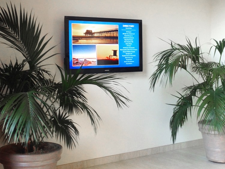 17 Corporate Plaza Dr, Newport Beach, CA à louer - Hall d’entrée – Image 2 sur 22