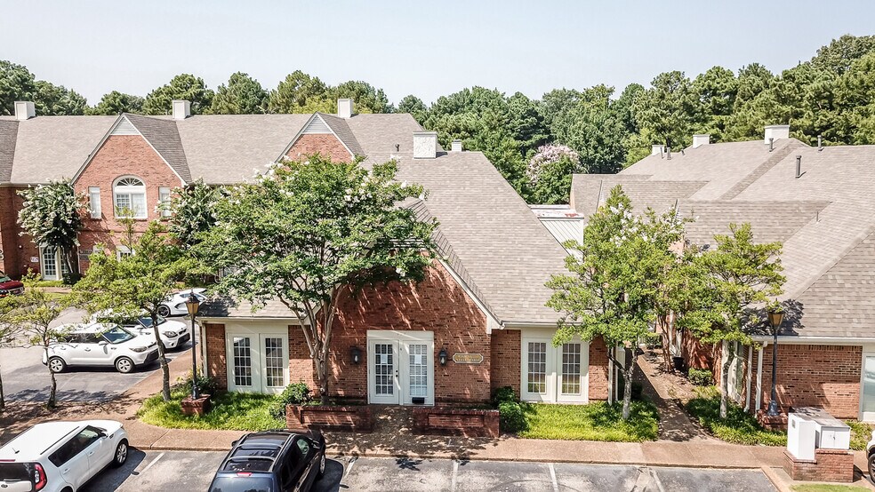 1926 Exeter Rd, Germantown, TN à vendre - Photo de l’immeuble – Image 3 sur 13