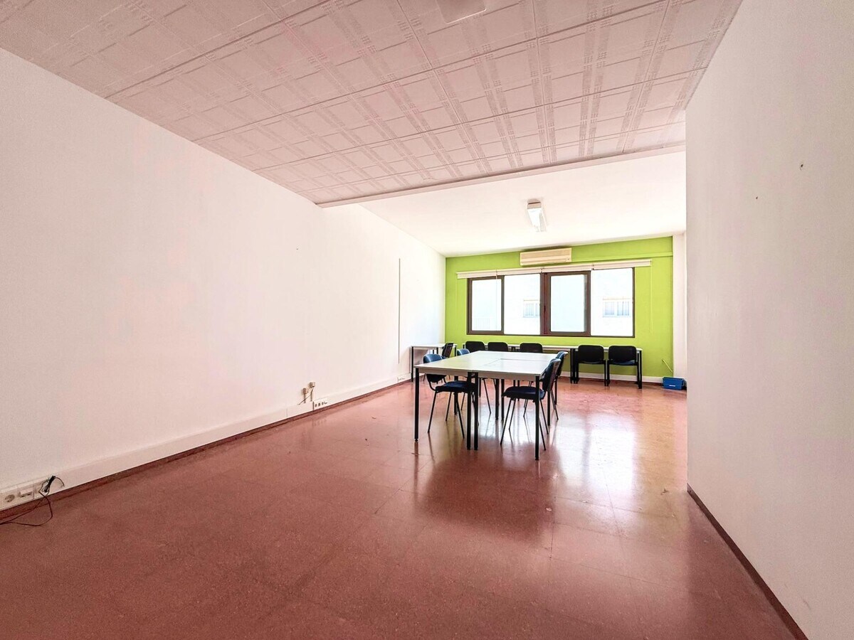 Alcanar, TAR 43530 - Lot 1 - - Photo intérieure - Image 2 of 8