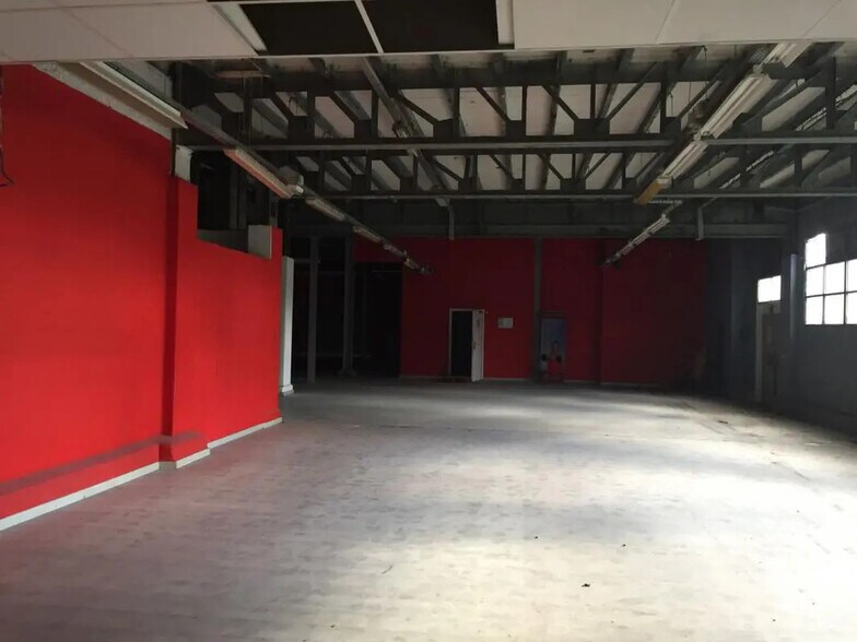 Industriel/Logistique dans Châtillon à louer - Photo intérieure – Image 3 sur 6