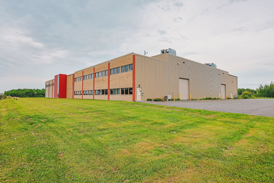 140 Rue Sylvestre, Saint-germain-de-grantham, QC à louer - Photo de l’immeuble – Image 3 sur 10