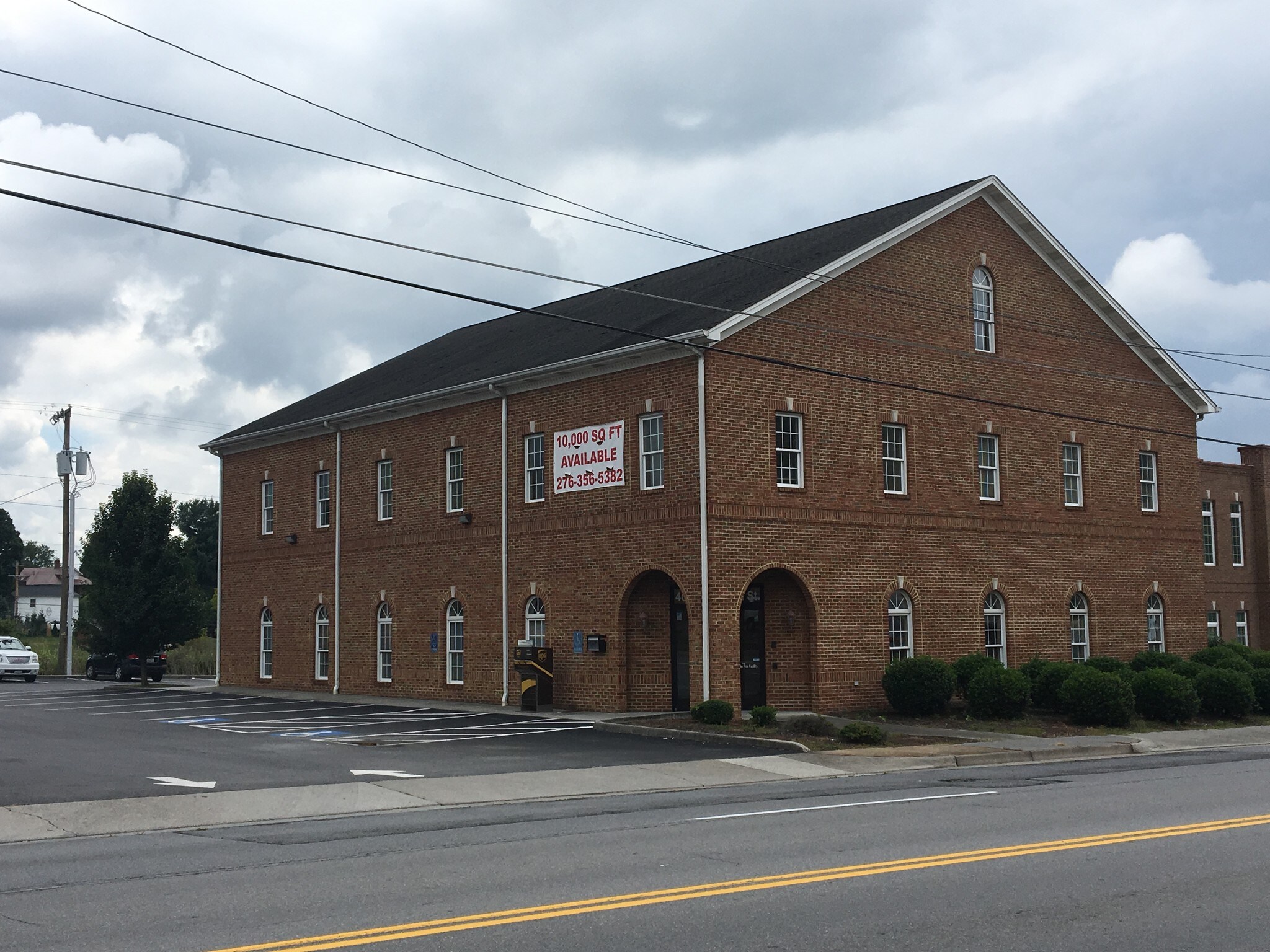 406 W Main St, Abingdon, VA à louer Autre– Image 1 sur 8