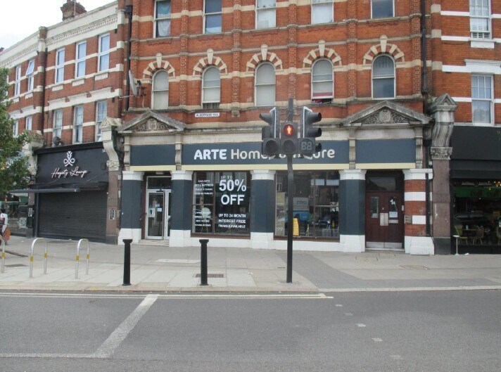 Aldermans Hl, Londres à louer Photo de l’immeuble– Image 1 sur 9