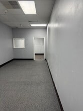 1700 SE Mile Hill Dr, Port Orchard, WA à louer Photo intérieure– Image 1 sur 1