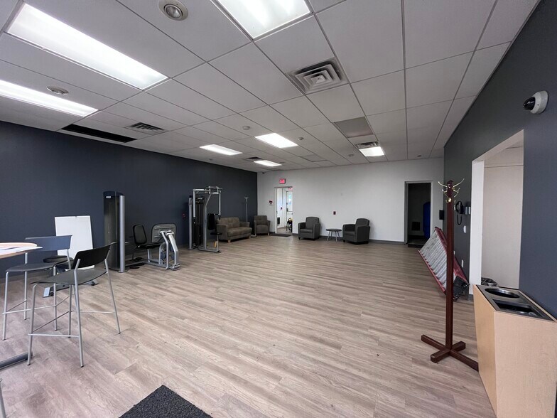 355 Maple Ave, Harleysville, PA à louer - Photo de l’immeuble – Image 3 sur 5