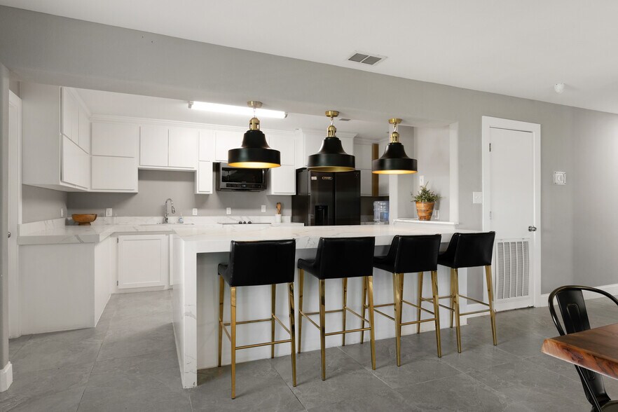 715 N Medford Rd, Brownsville, TX à louer - Photo intérieure – Image 3 sur 43