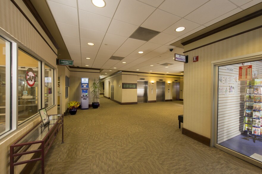 515 Fairmount Ave, Towson, MD à louer - Photo intérieure – Image 3 sur 8