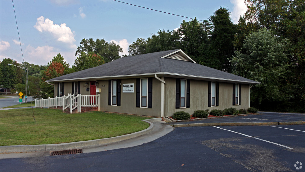 2949-2951 Audrey Dr, Gastonia, NC à louer - Photo principale – Image 1 sur 15
