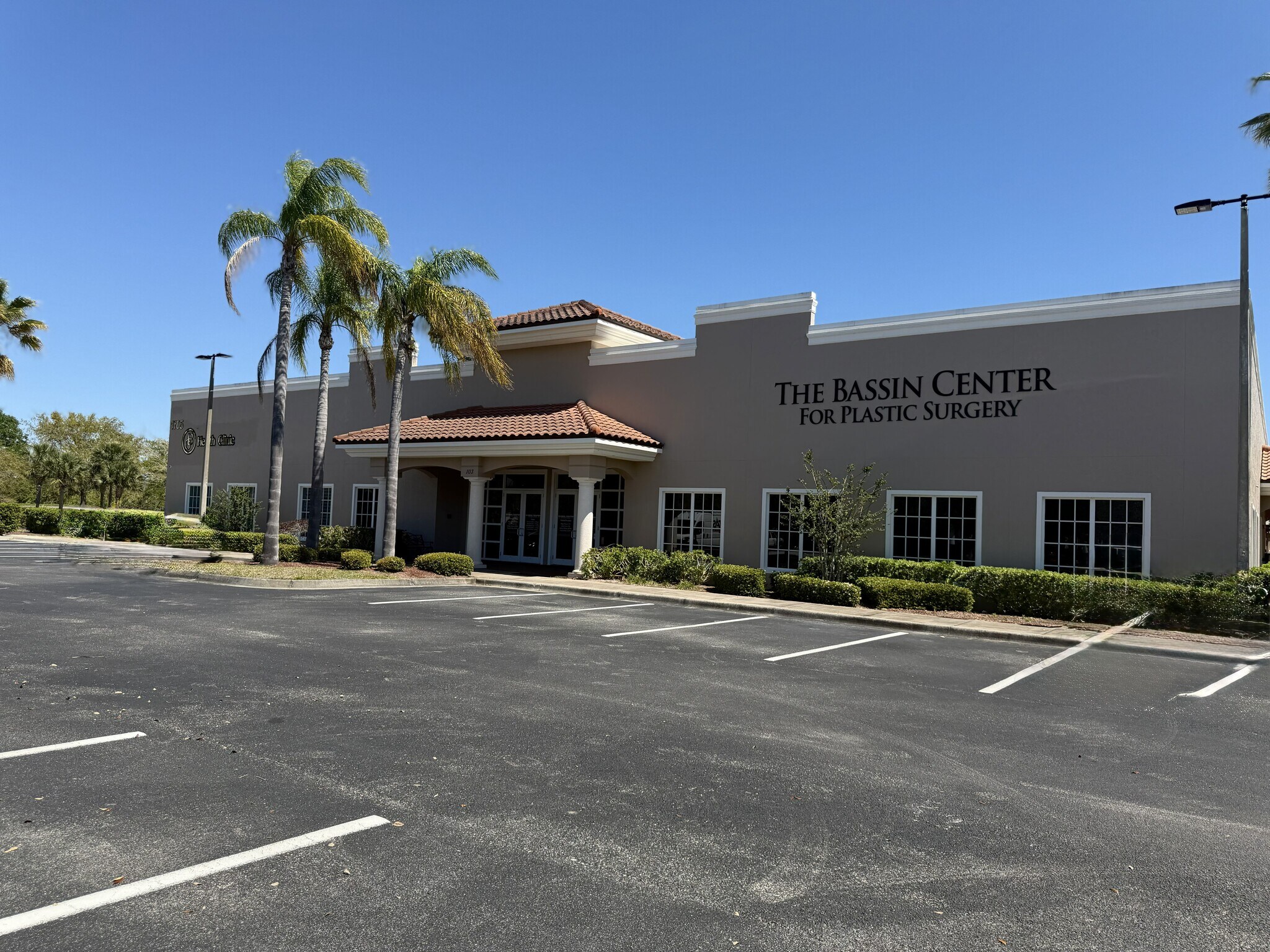1705 Berglund Ln, Melbourne, FL à louer Photo principale– Image 1 sur 12