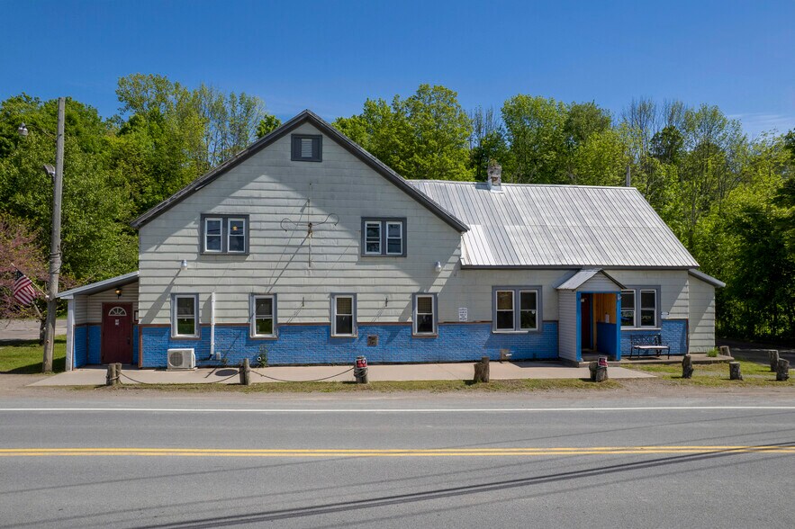 5345 Lee Center Taberg Rd, Lee Center, NY à vendre - Photo de l’immeuble – Image 2 sur 49