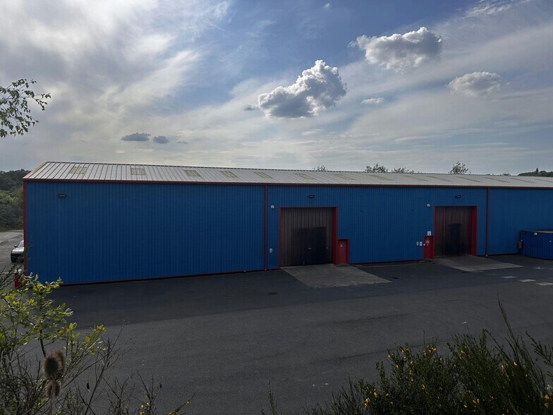 28a Amber Way, Halesowen à louer - Photo de l’immeuble – Image 2 sur 4