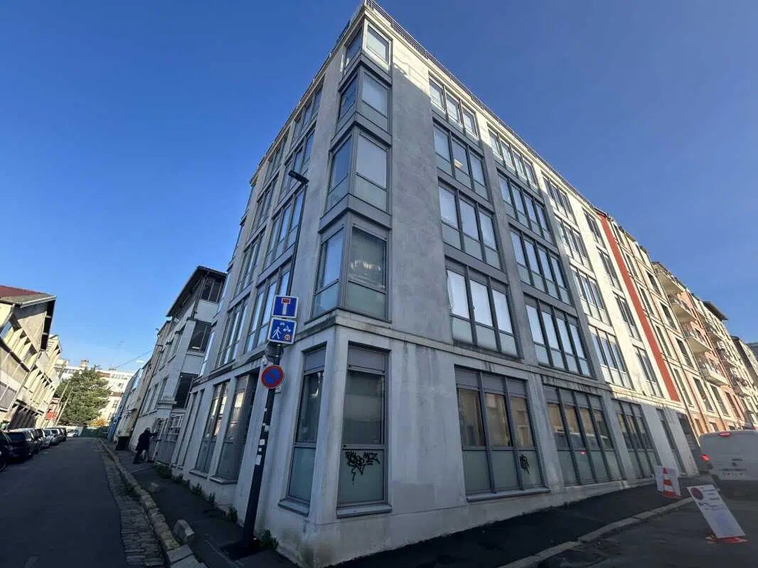 Bureau dans Montreuil à louer Photo de l’immeuble– Image 1 sur 8