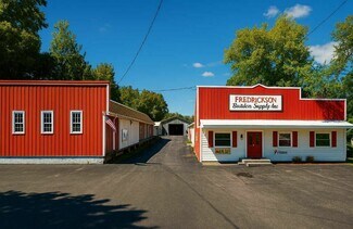 Plus de détails pour 320 Maple Ave, Cassadaga, NY - Local commercial à vendre