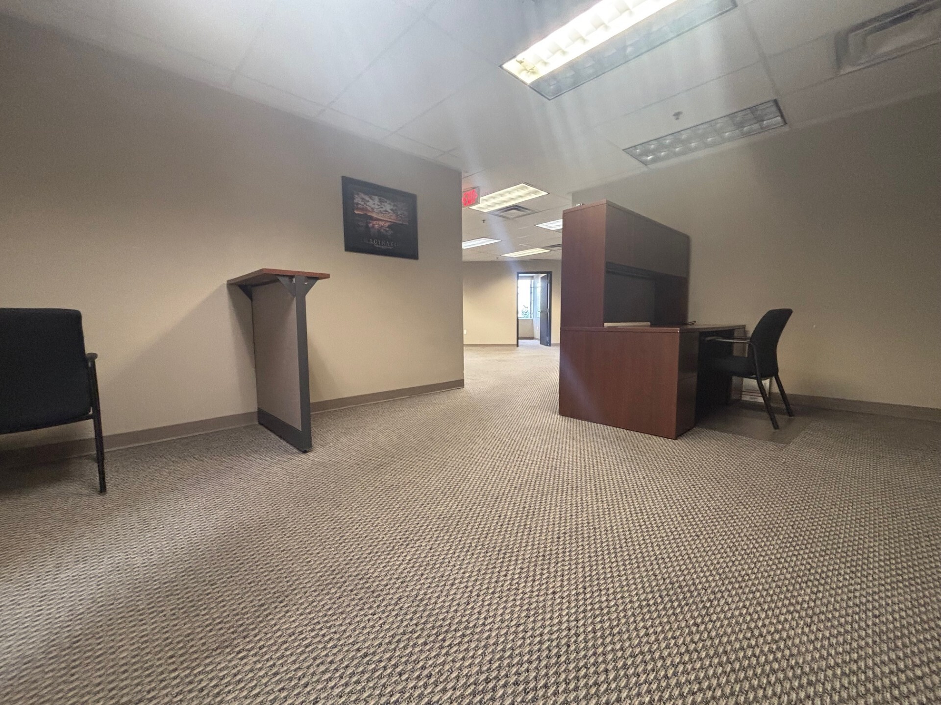 2080 E Flamingo Rd, Las Vegas, NV à louer Photo intérieure– Image 1 sur 11