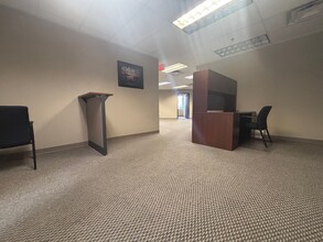 2080 E Flamingo Rd, Las Vegas, NV à louer Photo intérieure– Image 1 sur 11