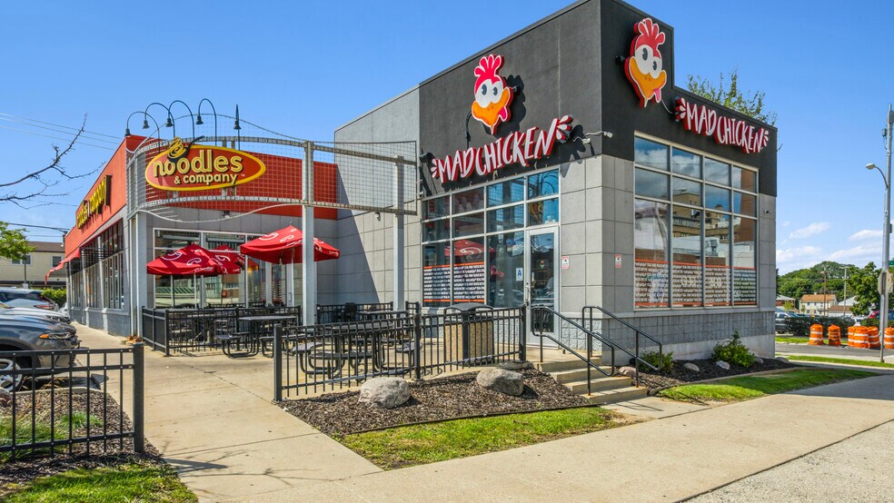 2725-2735 W Oklahoma Ave, Milwaukee, WI à vendre - Photo de l’immeuble – Image 2 sur 8