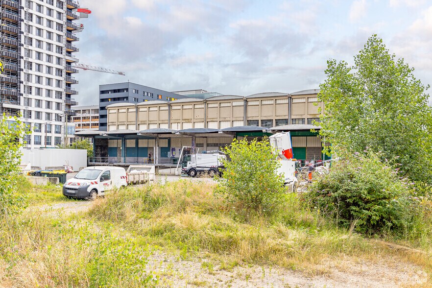 Local d'activités dans Lyon à vendre - Photo de l’immeuble – Image 2 sur 2