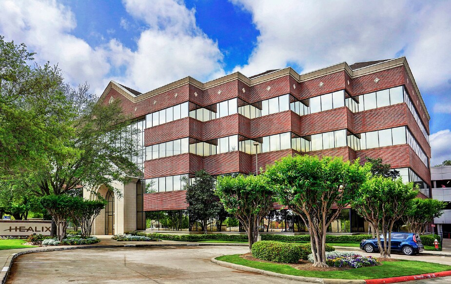 14140 Southwest Fwy, Sugar Land, TX à louer - Photo de l’immeuble – Image 2 sur 15
