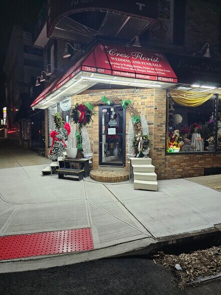 24802 Northern Blvd, Douglaston, NY à louer - Photo de l’immeuble – Image 3 sur 6