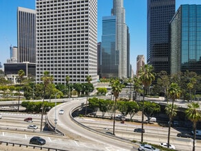 444 S Flower St, Los Angeles, CA - Vue aérienne  vue de carte