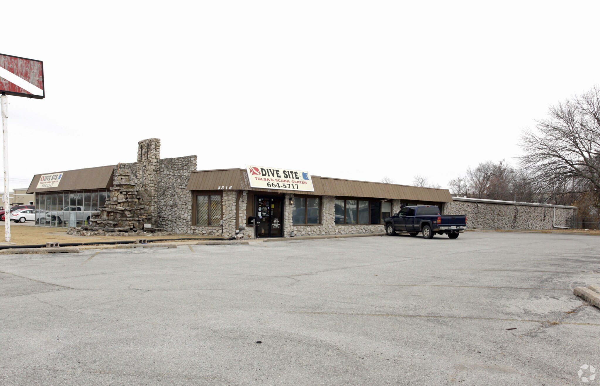 8516 E 41st St S, Tulsa, OK à vendre Photo principale– Image 1 sur 12