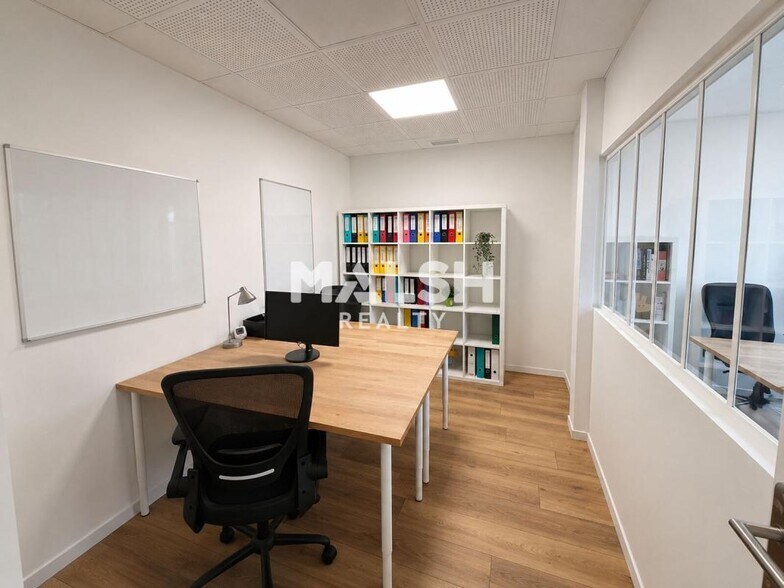 Bureau dans Lyon à louer - Photo de l’immeuble – Image 3 sur 7