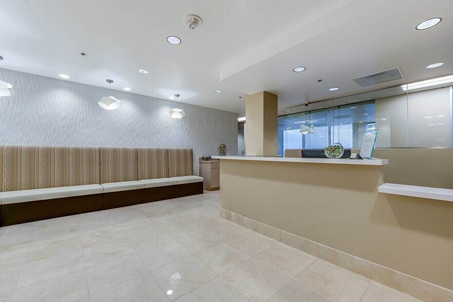 3838 oak lawn Ave, Dallas, TX à louer - Photo de l’immeuble – Image 3 sur 4