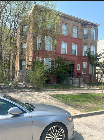 4622 S Indiana Ave, Chicago, IL à vendre - Photo de l’immeuble – Image 3 sur 13