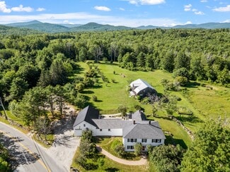 Plus de détails pour 235 Windsor Rd, Hillsborough, NH - Hôtellerie à vendre