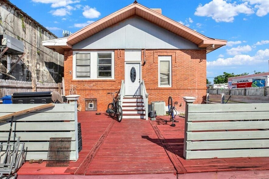 5210 N Nebraska Ave, Tampa, FL à vendre - Photo de l’immeuble – Image 3 sur 24
