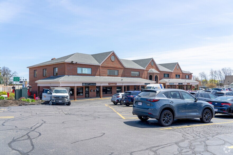 490 Shrewsbury St, Worcester, MA à louer - Photo principale – Image 1 sur 15