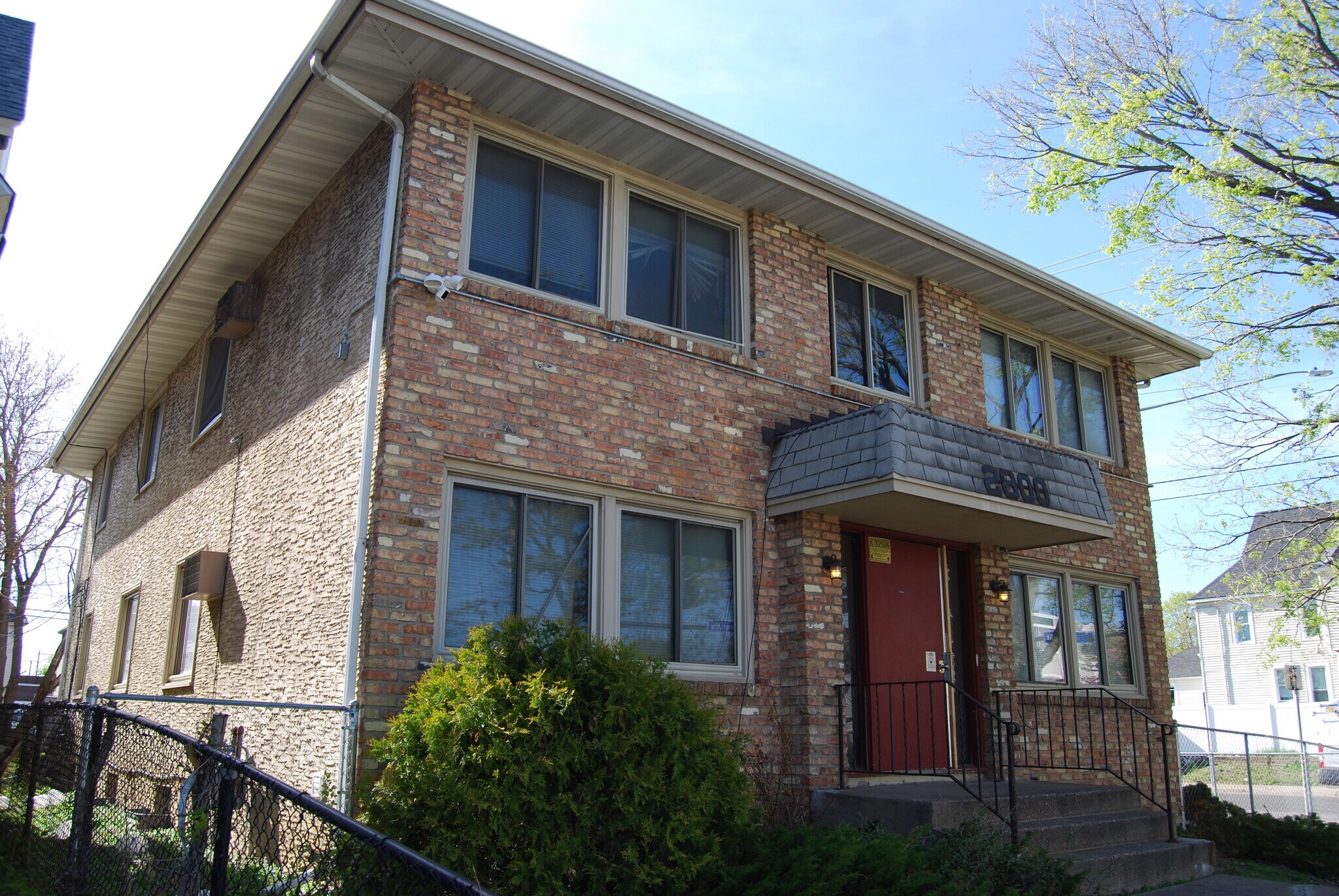 2800 Stevens Ave, Minneapolis, MN à vendre Photo principale– Image 1 sur 13