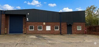 Plus de détails pour Tudor Rd, Harrow - Industriel/Logistique à louer